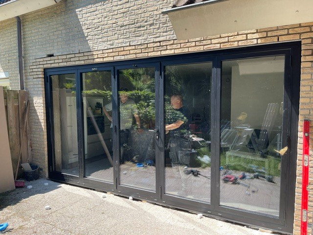 Aluminium vouwwand dicht Aluminium vouwwand dicht