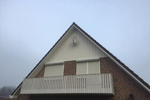 Kunstof Rabatdelen plaatsen aan woning - HGD Boerboom